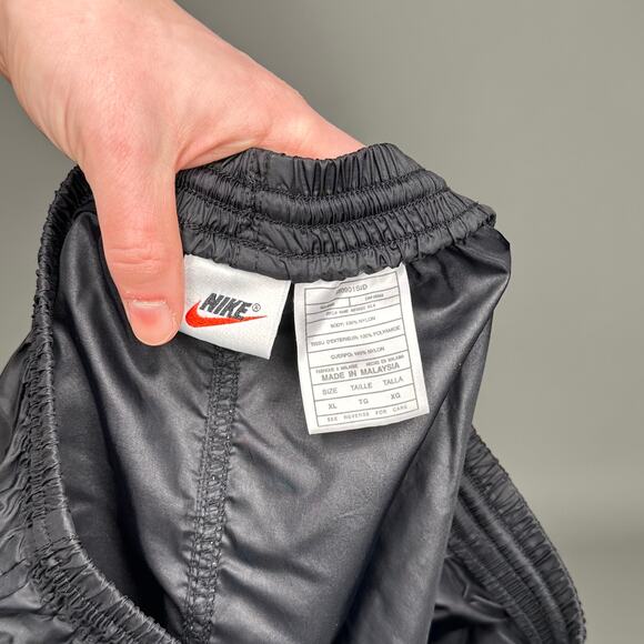 Vintage 90s Nike Track Pants Mens XL Jet Black Subtle Embroidered Swoosh Joggers - Picture 5 of 5